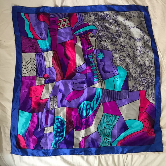 Abstract Picasso large square scarf - Picture 1 of 4